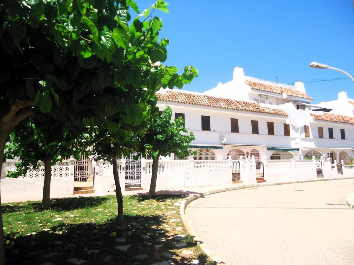 Breima Residencial Lek Apartment *